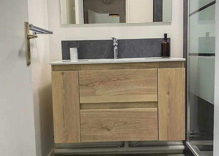 公寓 T3 Moderne Avec Balcon Terrasse Et Parking Gratuit *