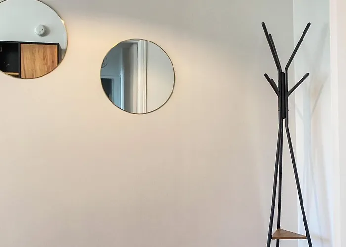 公寓 T3 Moderne Avec Balcon Terrasse Et Parking Gratuit 尼奥尔